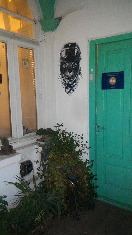 Green Stairs Guest House ティビリシ エクステリア 写真